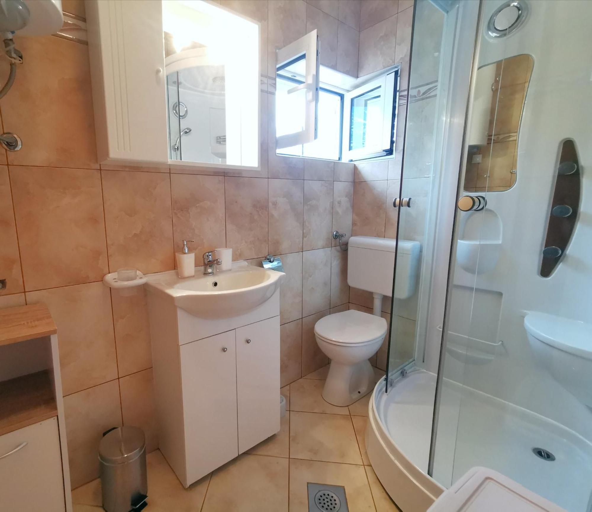 Apartments Golub Цезарица Стая снимка
