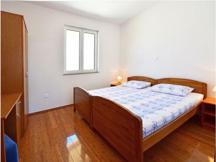 Apartments Golub Цезарица Екстериор снимка